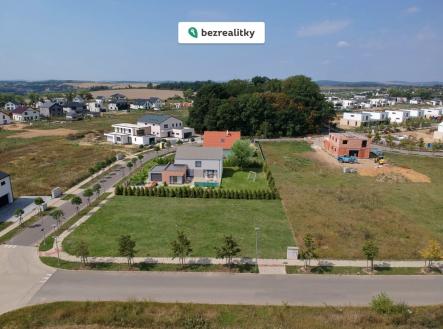 Prodej pozemku pro bydlení, 910 m²