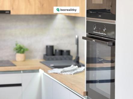 1769193879-cwuswlizfd-img-4985