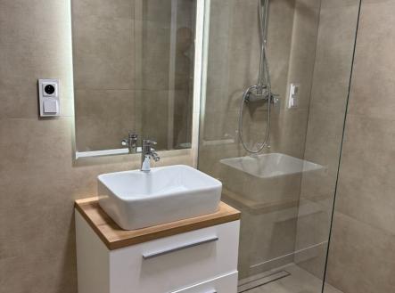 1769193880-bexsiugenz-img-4967