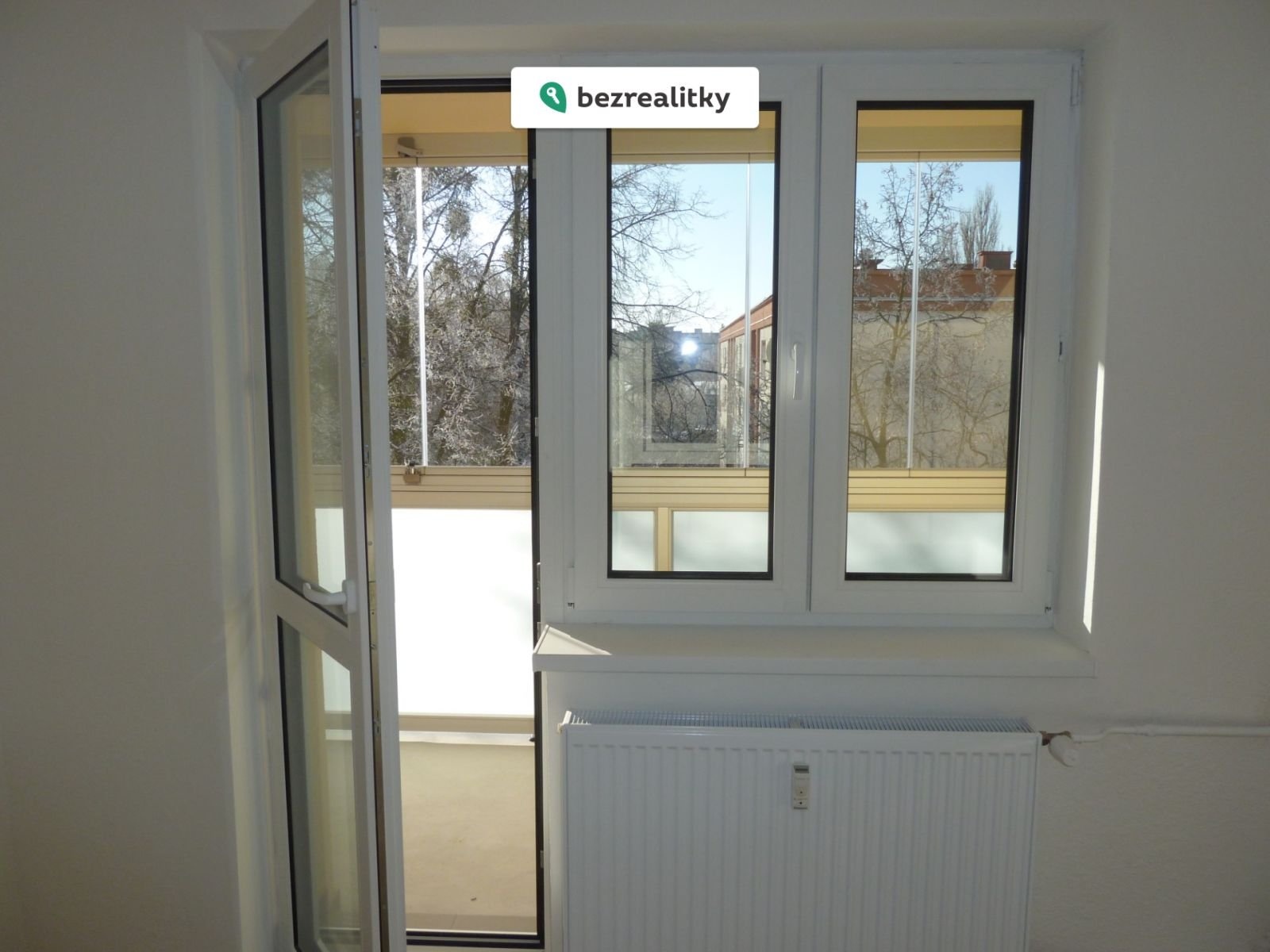 1769497086-vbyhmzxnzb-p1040570