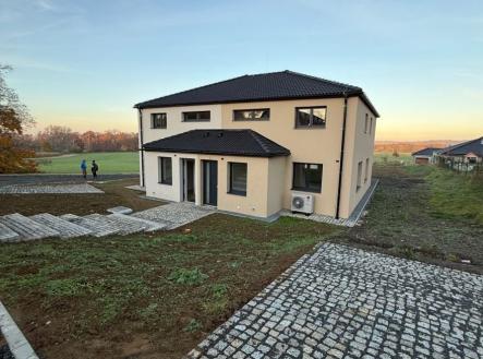 Prodej bytu, 4+kk, 110 m²