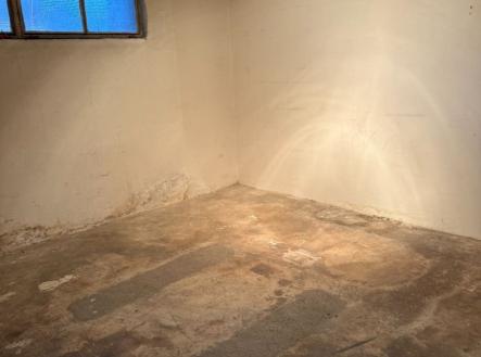 Prodej komerčního objektu, jiný, 17 m²