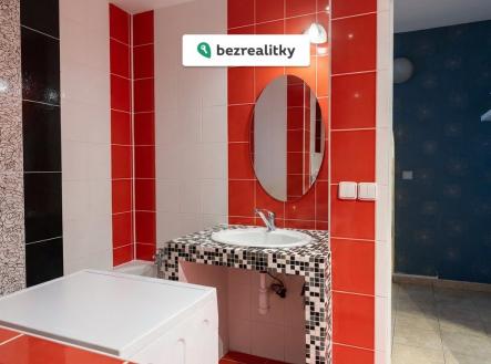 1769859923-pmbcezzhem-hf-20260131-111718-c0c3cd9c-b79a-42b9-8477-1d1b6aa62686