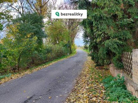 Prodej pozemku pro bydlení, 1 090 m²