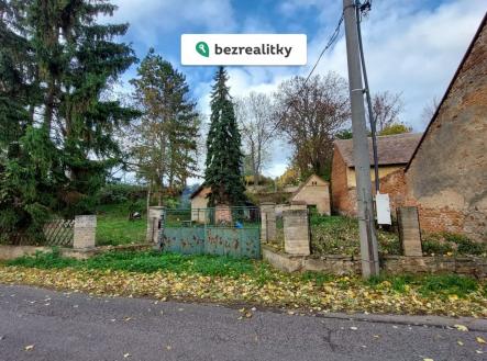 Prodej pozemku pro bydlení, 1 090 m²