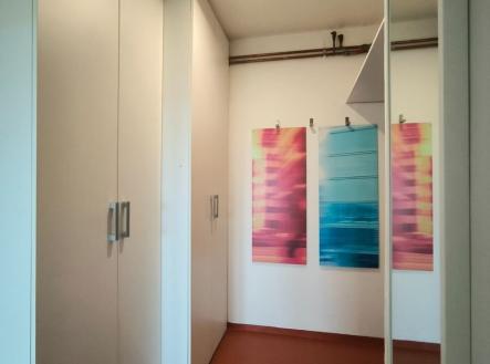 1770332007-btqgdiosve-9