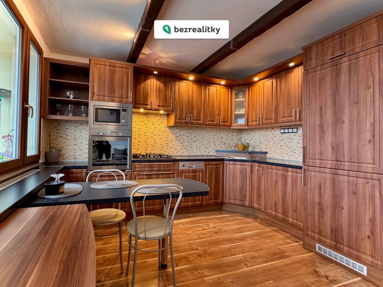 1770386034-avjjqmyzuj-img-6060