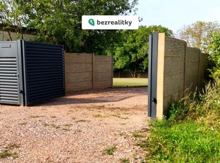 Prodej pozemku pro komerční výstavbu, 2 900 m²