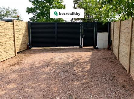 Prodej pozemku pro komerční výstavbu, 2 900 m²