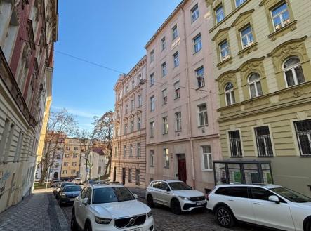 Prodej bytu, 2+kk, 57 m²