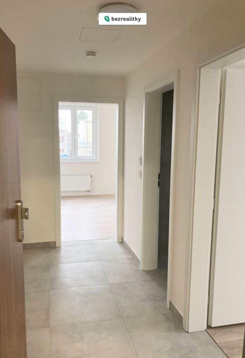 1769585647-tggtkvgzxe-img-3073