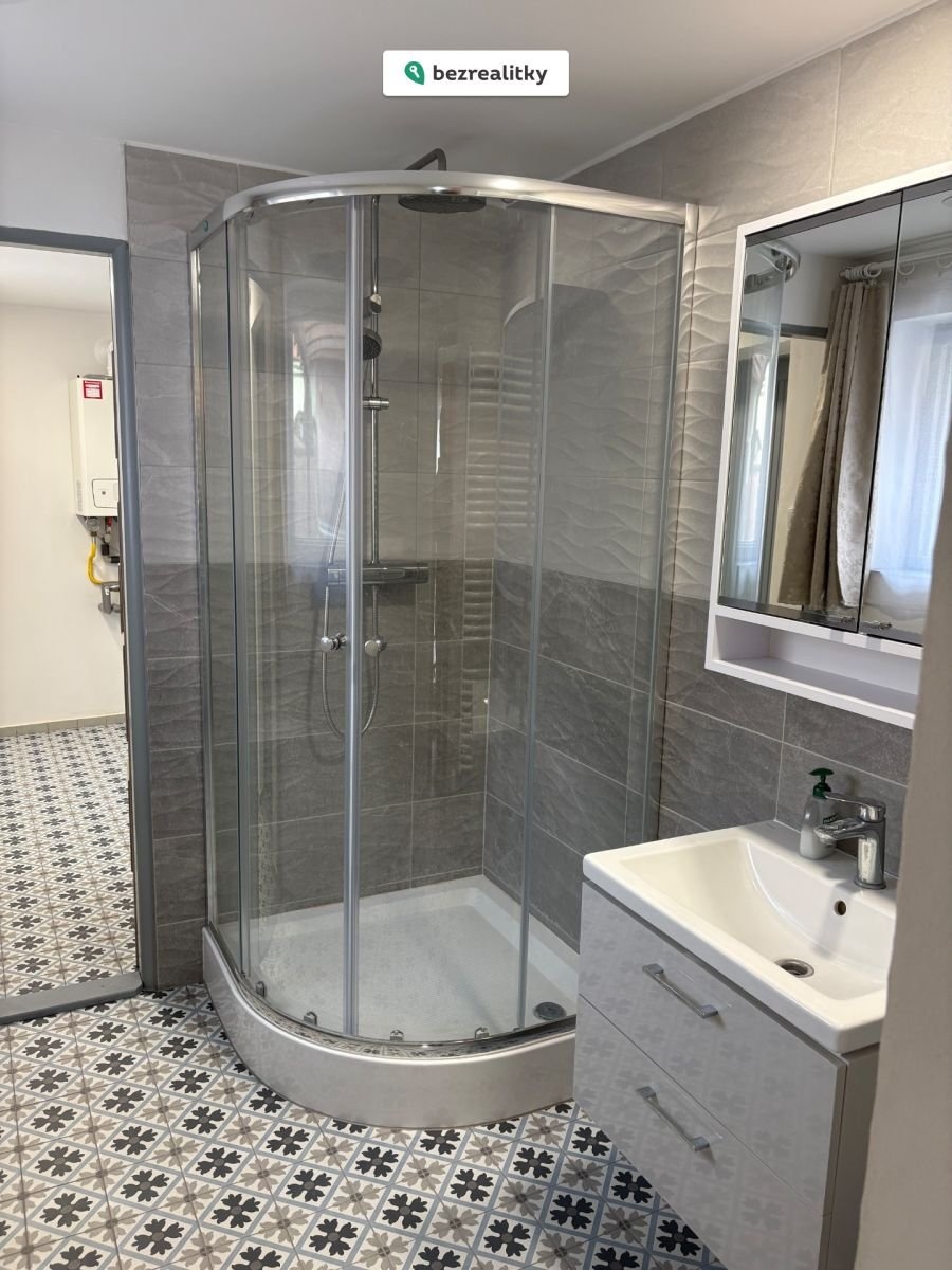 1770898346-bqaiswcaok-img-0348