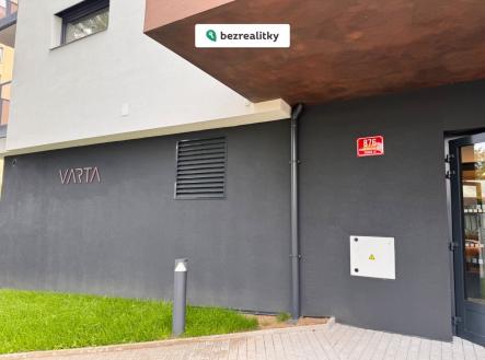 Prodej komerčního objektu, jiný, 15 m²