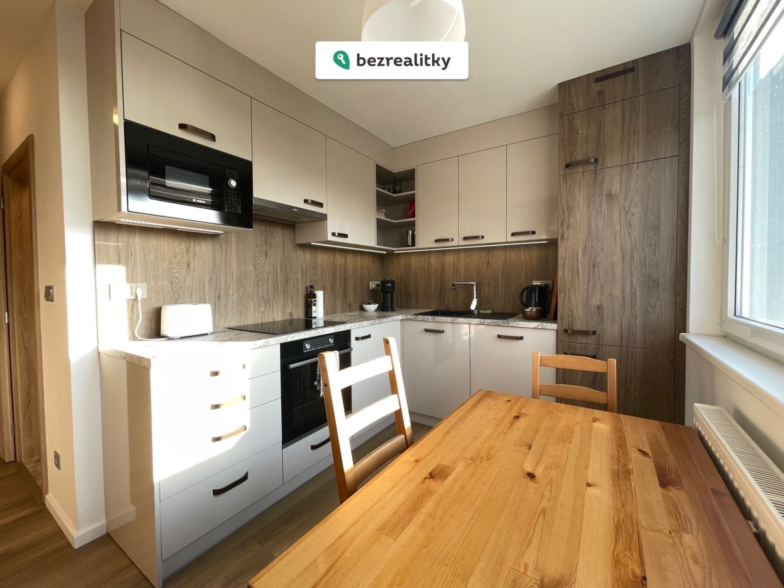 1770996205-wwhfxrtpqn-4