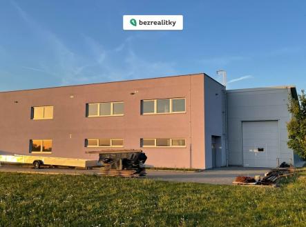 Prodej komerčního objektu, jiný, 4 576 m²