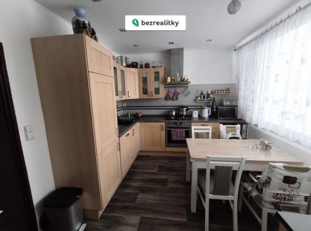 Prodej bytu, 4+1, 77 m²