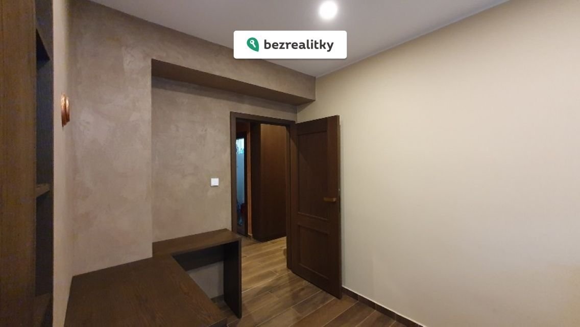 1771801036-hgkvbhaile-14128