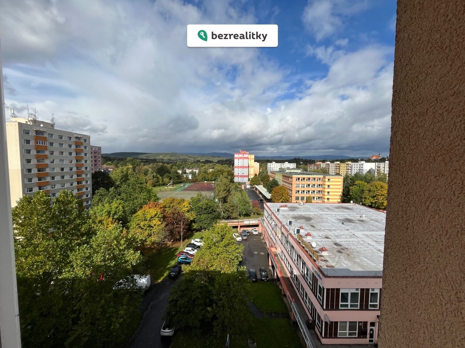 1759856264-mvozvqbtzh-img-2258