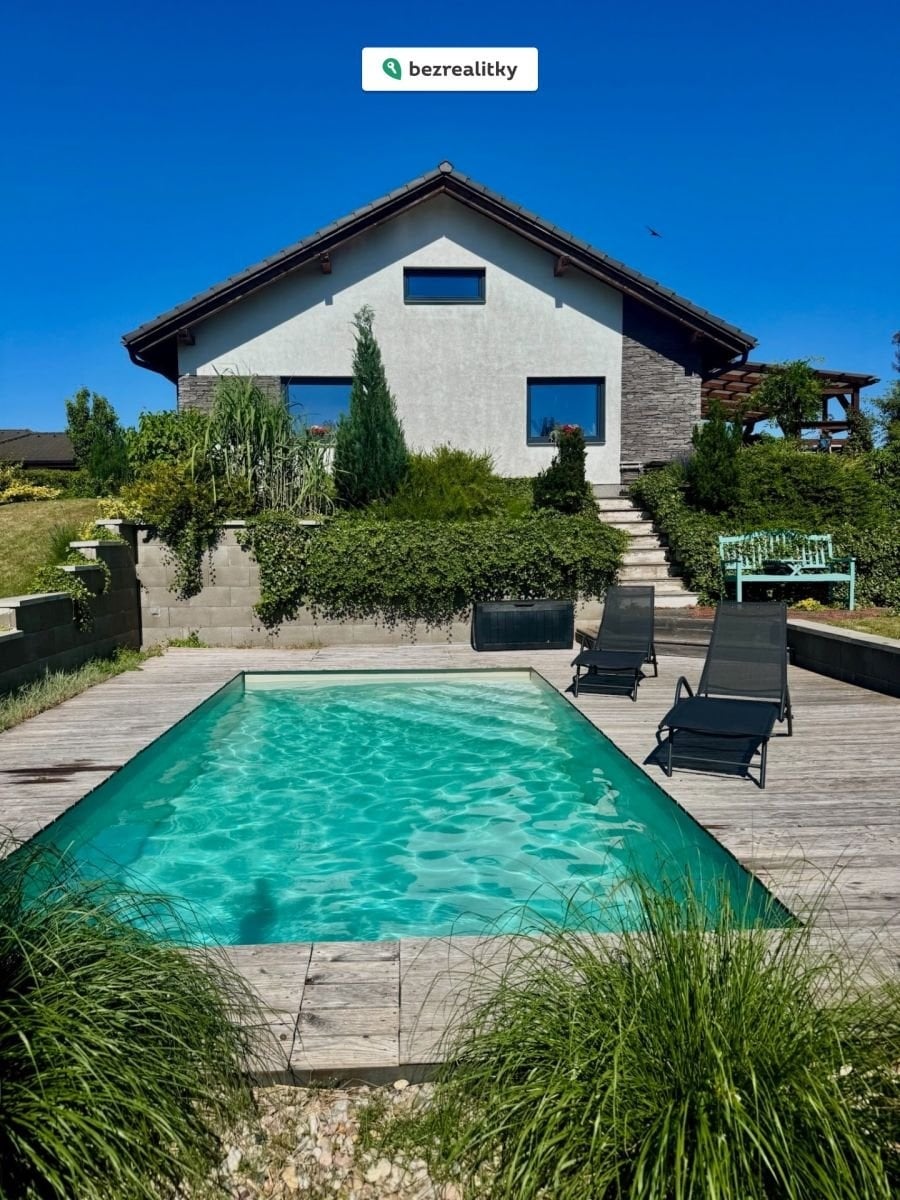 1771864635-hrhbczssef-img-4773