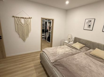 Prodej bytu, 3+kk, 83 m²