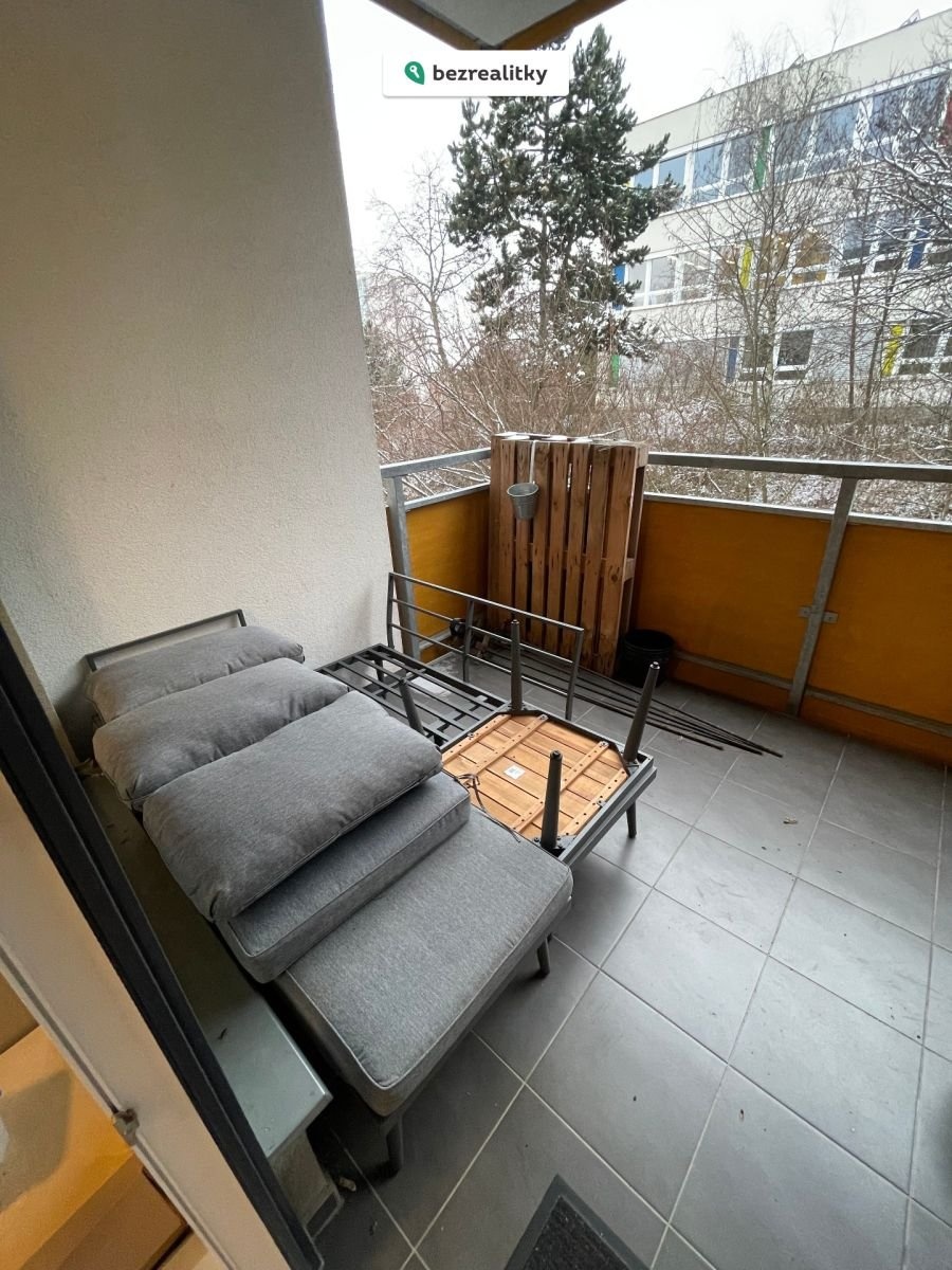 1771942352-lolqioarzn-img-2106