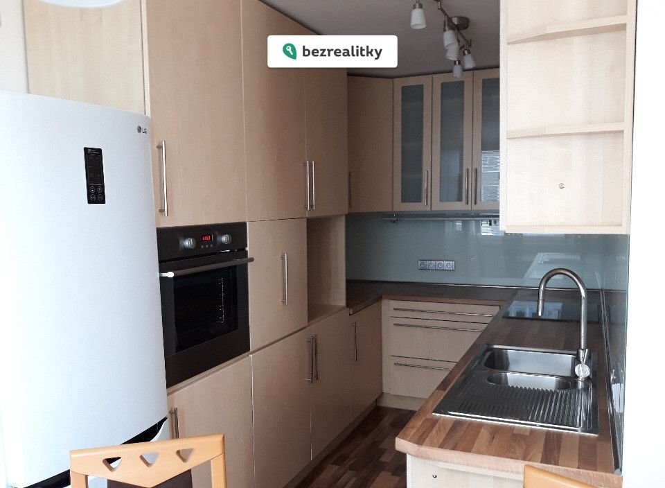 1730910476-mcxvjjkjjh-kuchyn2