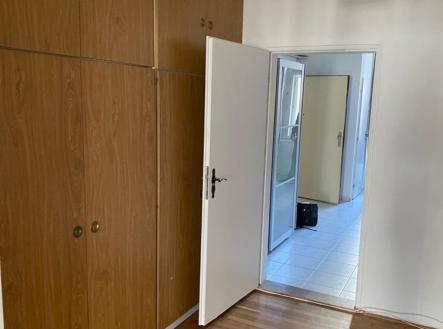 Prodej bytu, 1+1, 58 m²