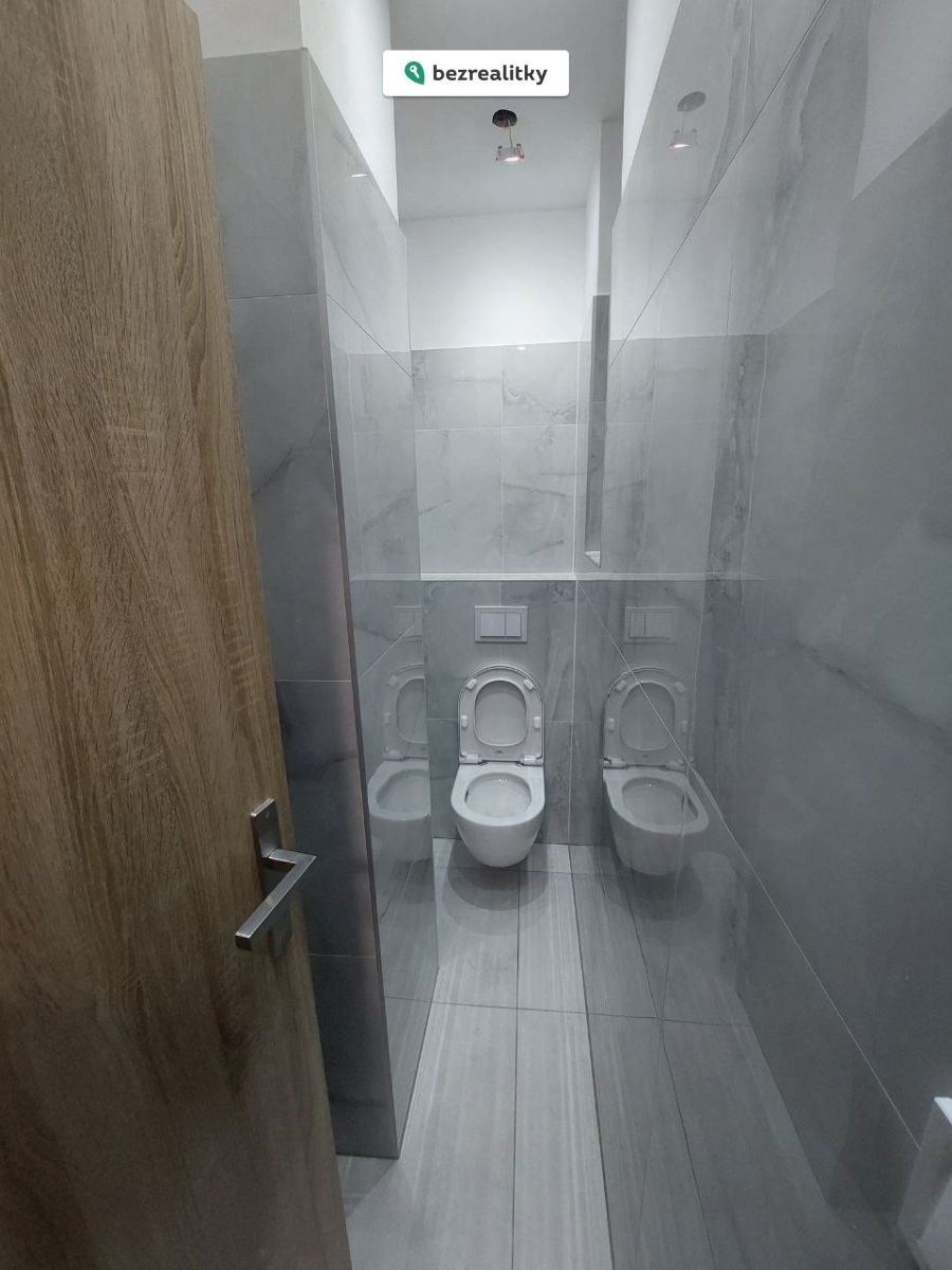 1772044893-vvpspxefew-photo-2026-02-25-19-41-08