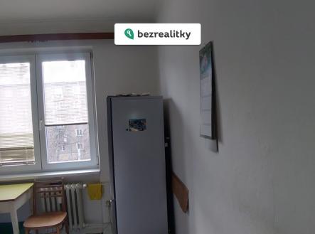 1772134924-gooyowlolk-kuchy-c5-881