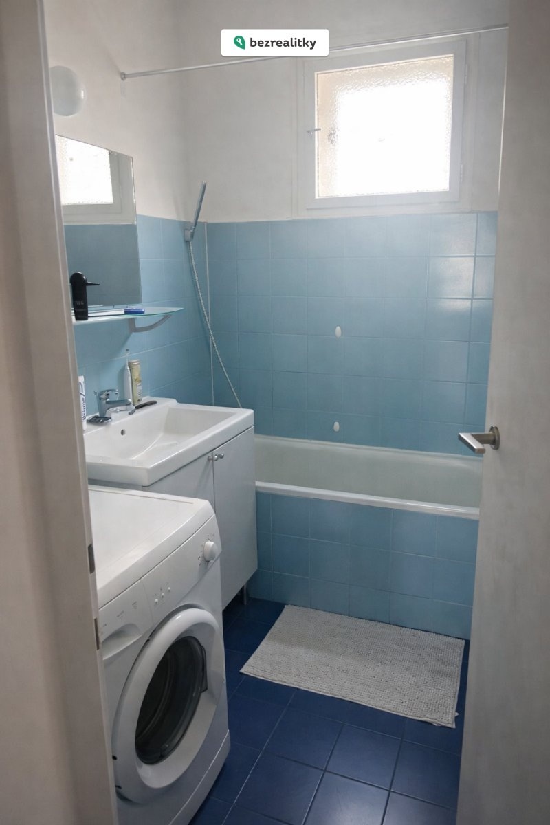 1772483520-qvdgtbcsxd-png-3