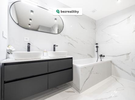 Prodej bytu, 3+kk, 100 m²