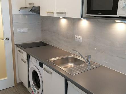 Prodej bytu, 1+kk, 32 m²