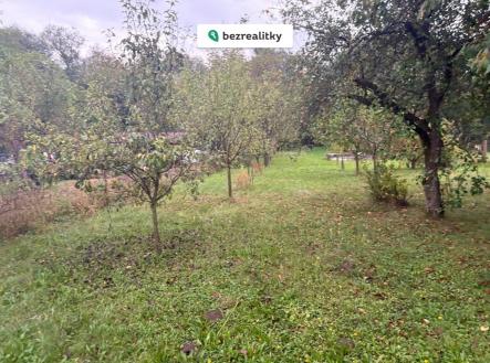 Prodej pozemku, zahrada, 890 m²