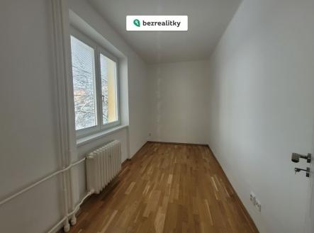 1771442198-tnhdoalsqv-20260216-081746