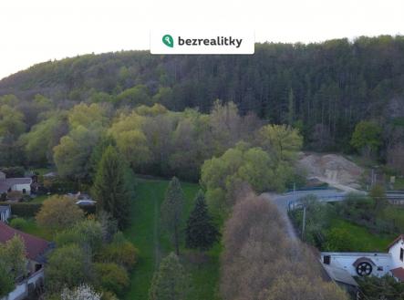 Prodej pozemku pro bydlení, 1 030 m²