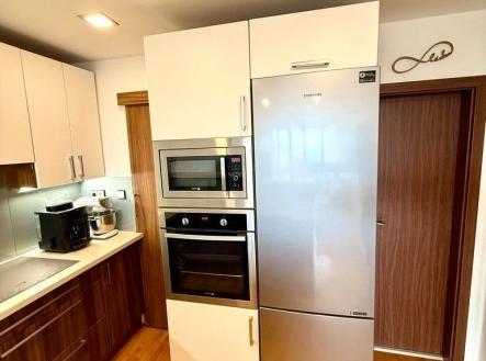 Prodej bytu, 3+kk, 65 m²