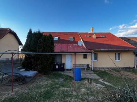 Prodej domu/vily, 1 100 m²