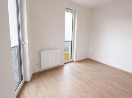 1773324460-anylylmqiz-whatsapp-image-2026-02-06-at-10-01-41-283-29