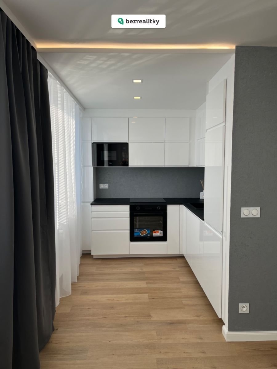 1773436430-isreipllux-img-5239