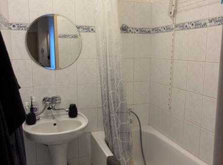 1773577269-yvtckmtzwo-img-1304