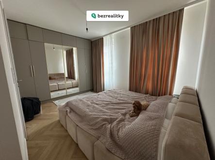 1773702447-rqztscnnmm-img-6736