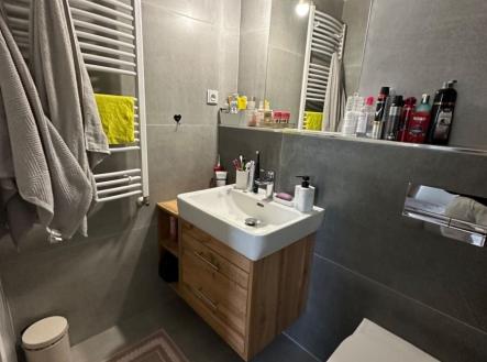 1773702447-oxsoftkfeg-img-6730