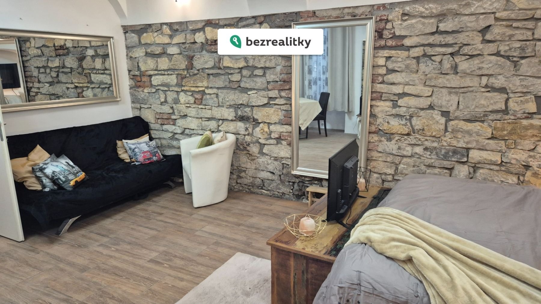 1773734465-nwvrrjprhs-20260305-165700