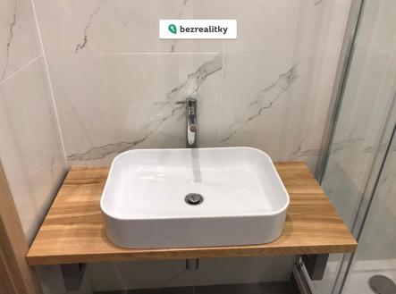 1773737787-uxtdsaoiwu-eb2963b64356db10cf1630f071f76fe7