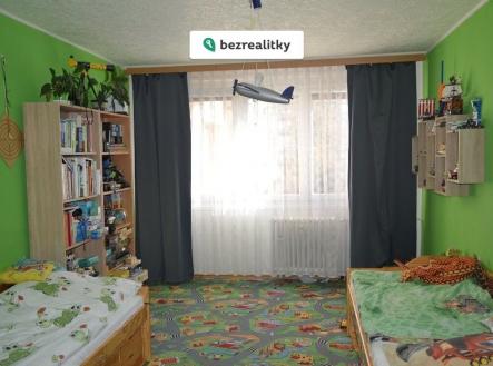 1767599256-paovhshsbo-211130009-281-29