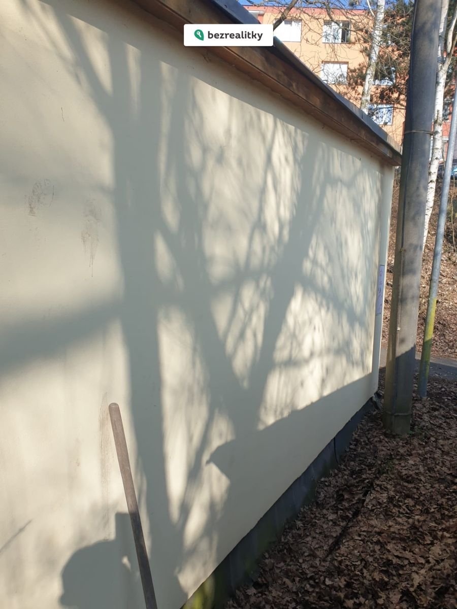 1773777829-xlmeqigjob-photo-2026-03-05-11-33-38-282-29