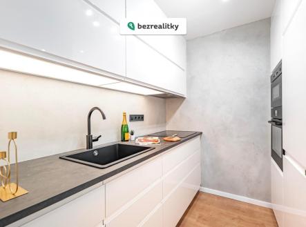 Prodej bytu, 2+kk, 44 m²