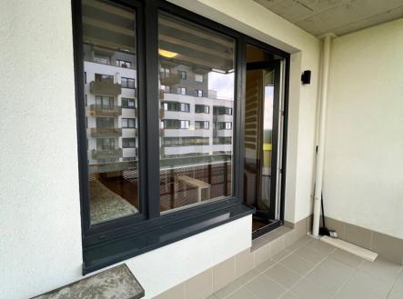 1773827626-qqkpwtuome-img-1783