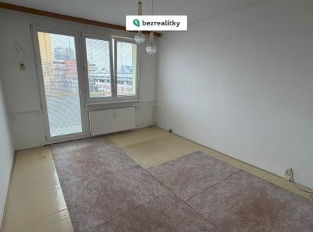 1773858375-iumbqnwfnu-byt-040-loznice