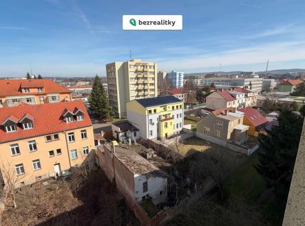 1773858512-pjhyeeoysr-byt-070-vyhled